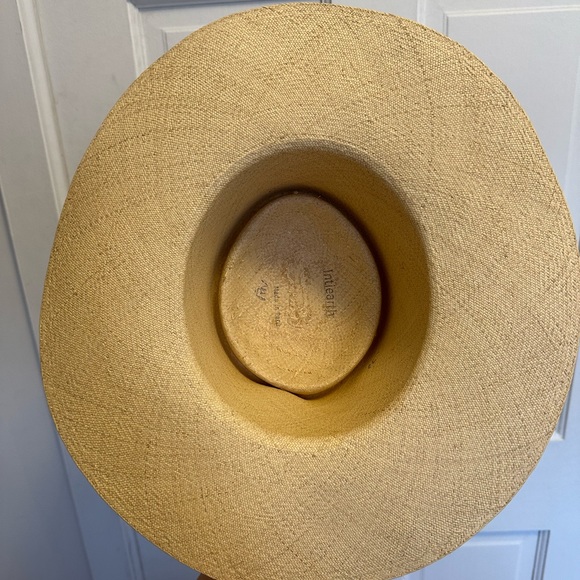 Apiece Apart straw hat never worn one of a kind! - Picture 3 of 5